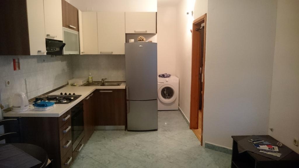 Apartment Hortenzija Baška Voda Екстериор снимка