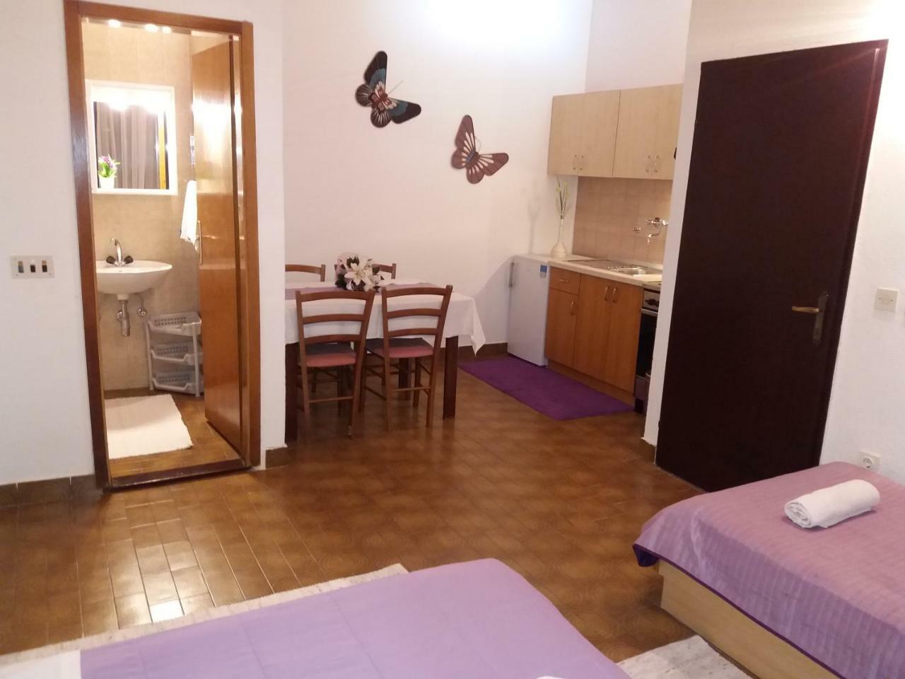 Apartment Hortenzija Baška Voda Екстериор снимка